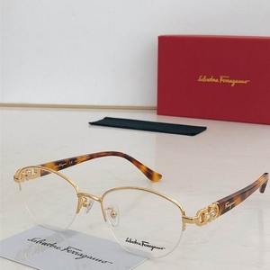Salvatore Ferragamo Sunglasses 147